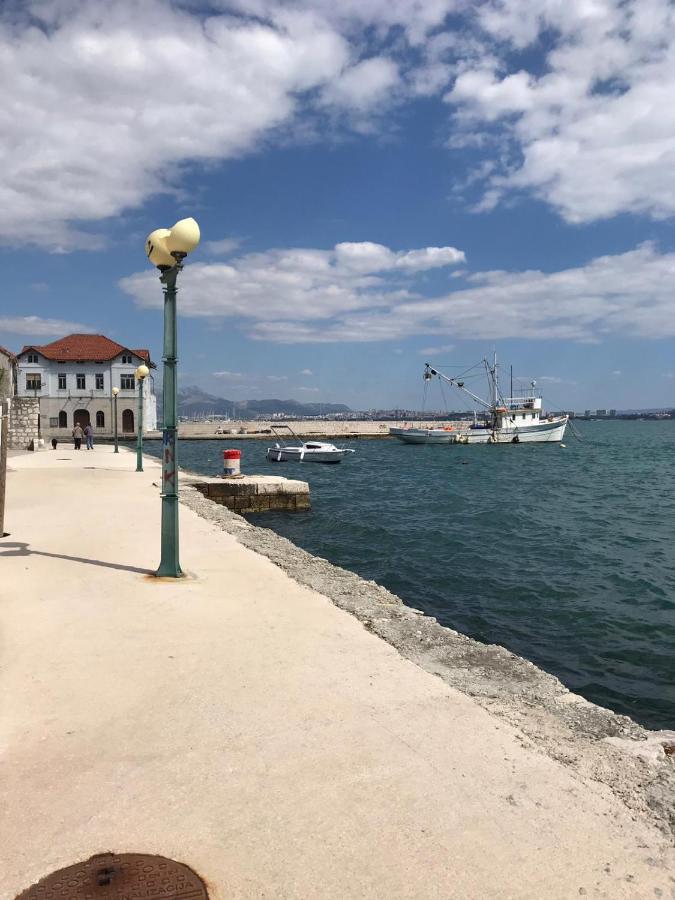 Meerblick Lägenhet Kaštela Exteriör bild