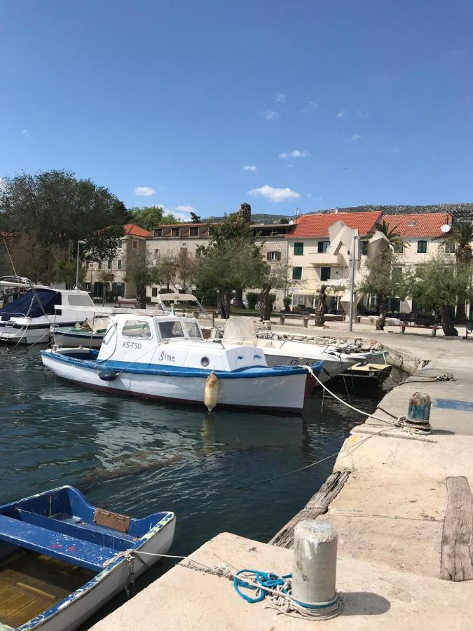 Meerblick Lägenhet Kaštela Exteriör bild